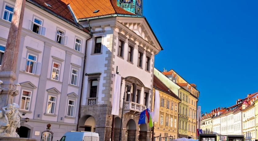 Urban Homy Ljubljana Bed & Breakfast Ngoại thất bức ảnh